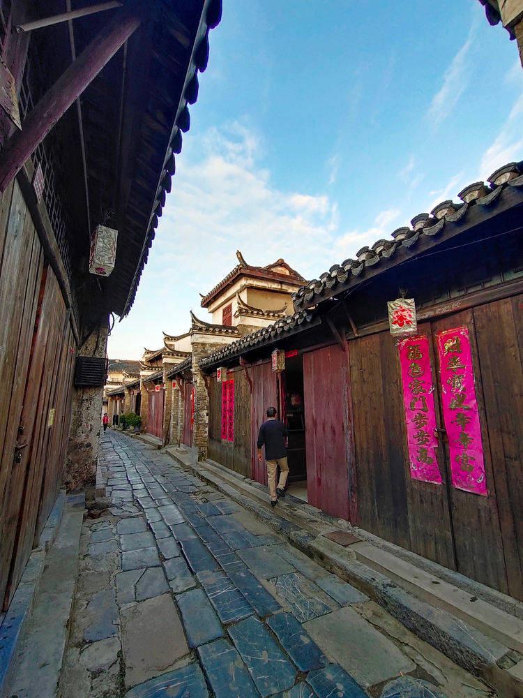 产业融合发展 村庄宜居宜业（乡村行  看振兴）